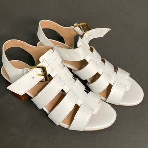 Cole Haan Josie sandal in white. Size 8
